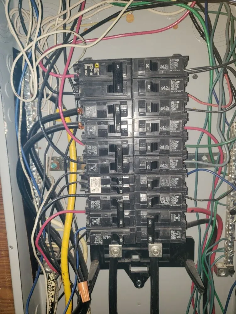 Slide of Elco Handyman