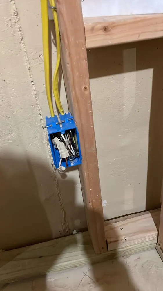 Slide of Electricista MCH