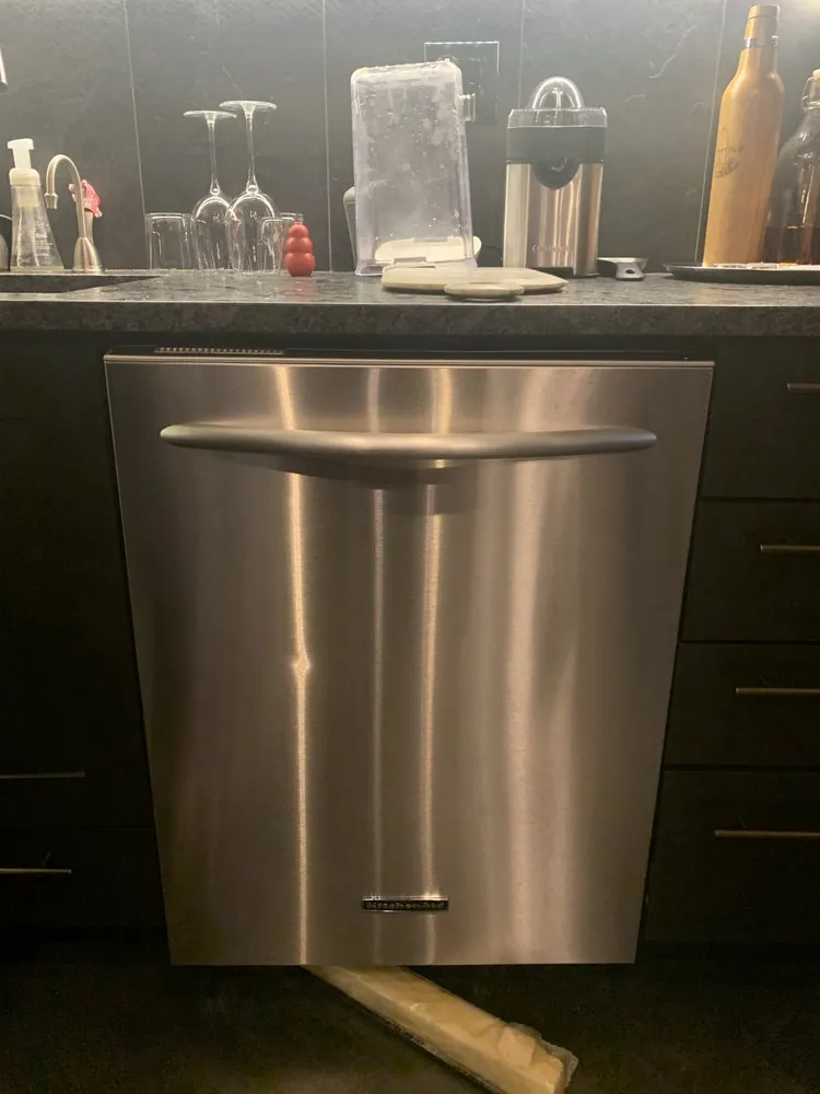 Slide of Elegant Services LLC