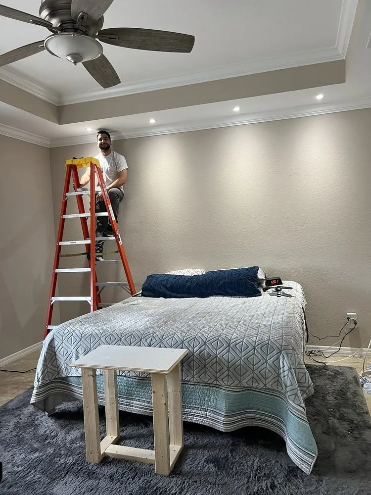 Slide of Elio Morales Handyman Services