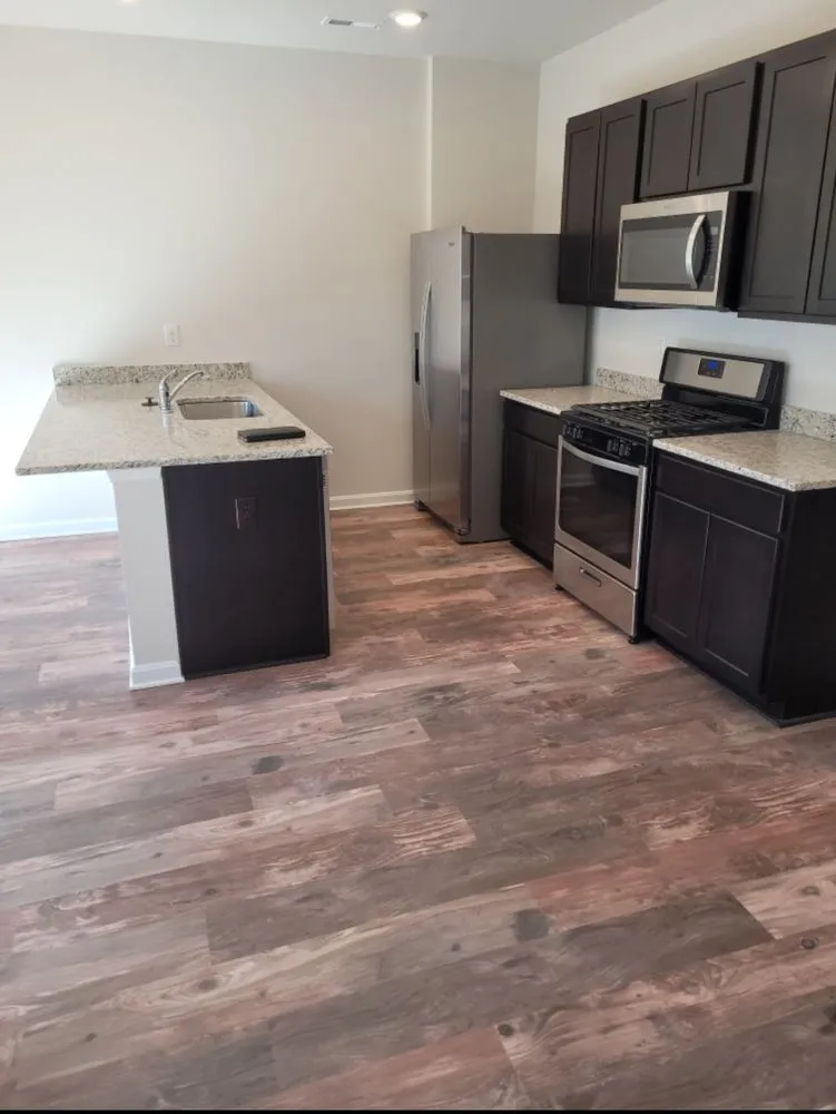 Slide of Elite Construction