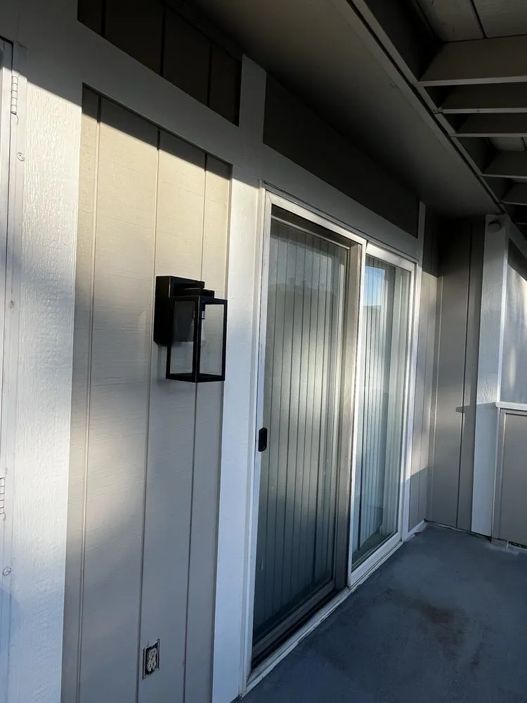 Slide of Elite Construction