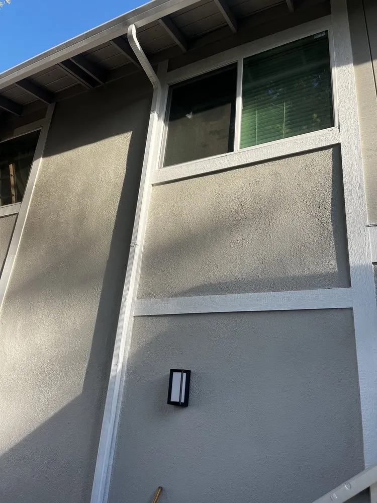 Slide of Elite Construction