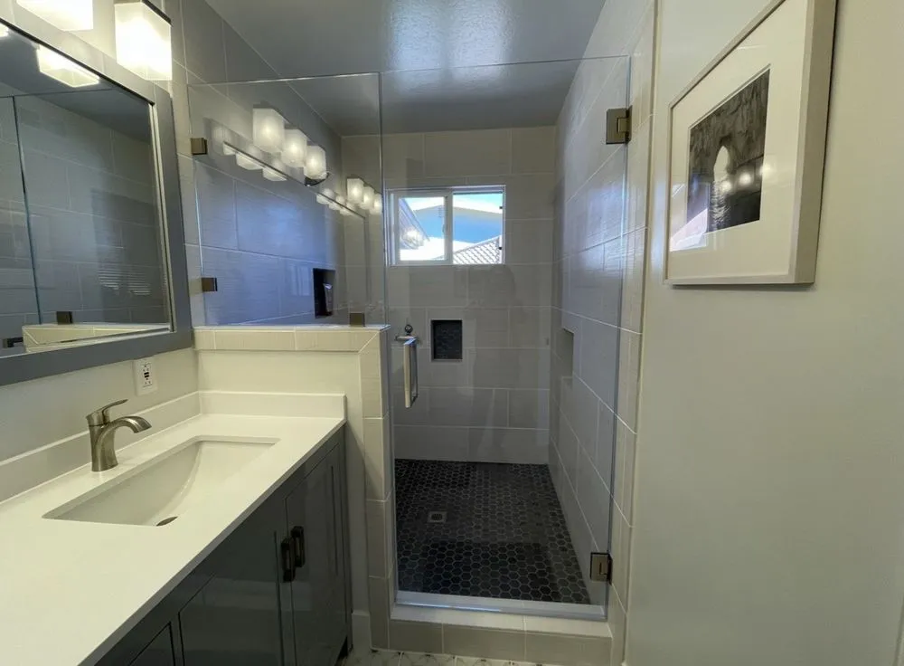 Slide of Elite Construction