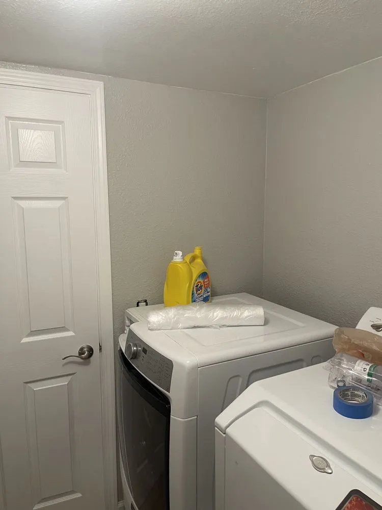 Slide of Elite Contracting Solutions