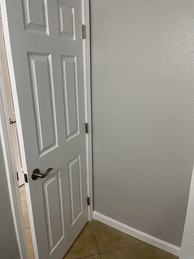 Slide of Elite Contracting Solutions