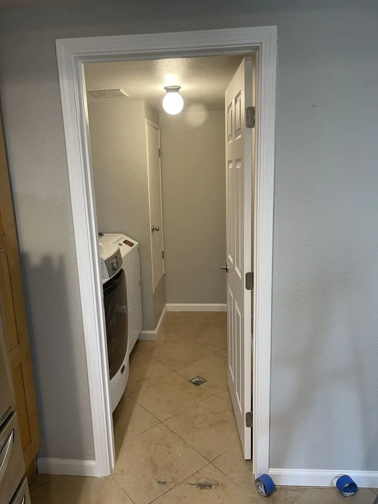 Slide of Elite Contracting Solutions