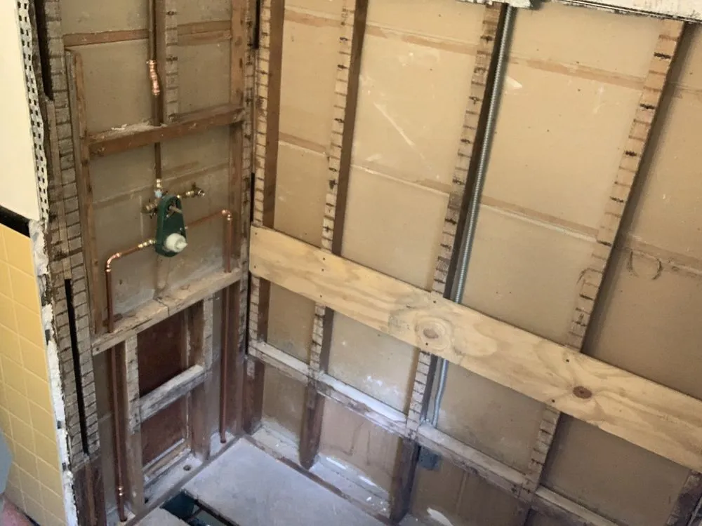 Slide of Elite Mechanical Contractors