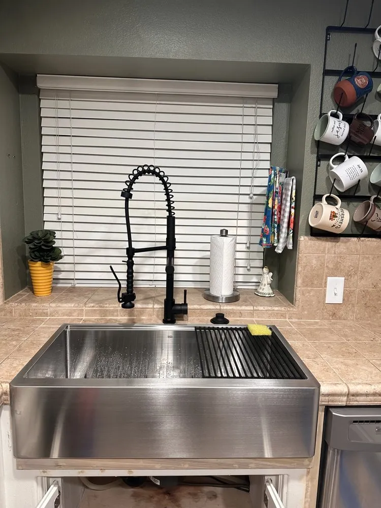 Slide of Elite Plumbing