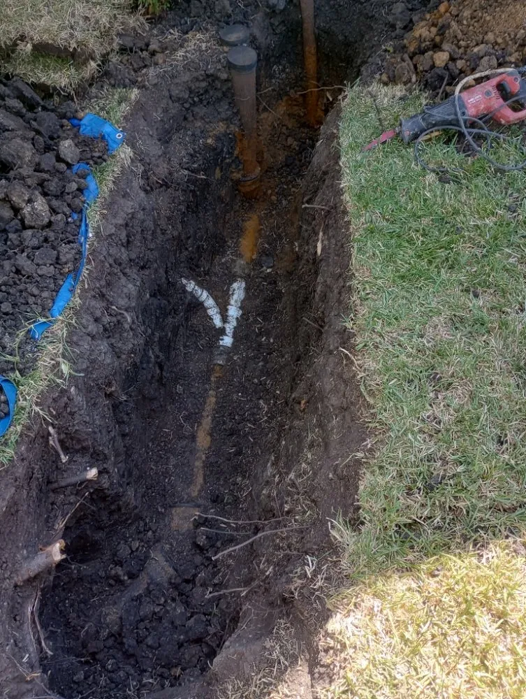 Slide of Elite Plumbing Professional's