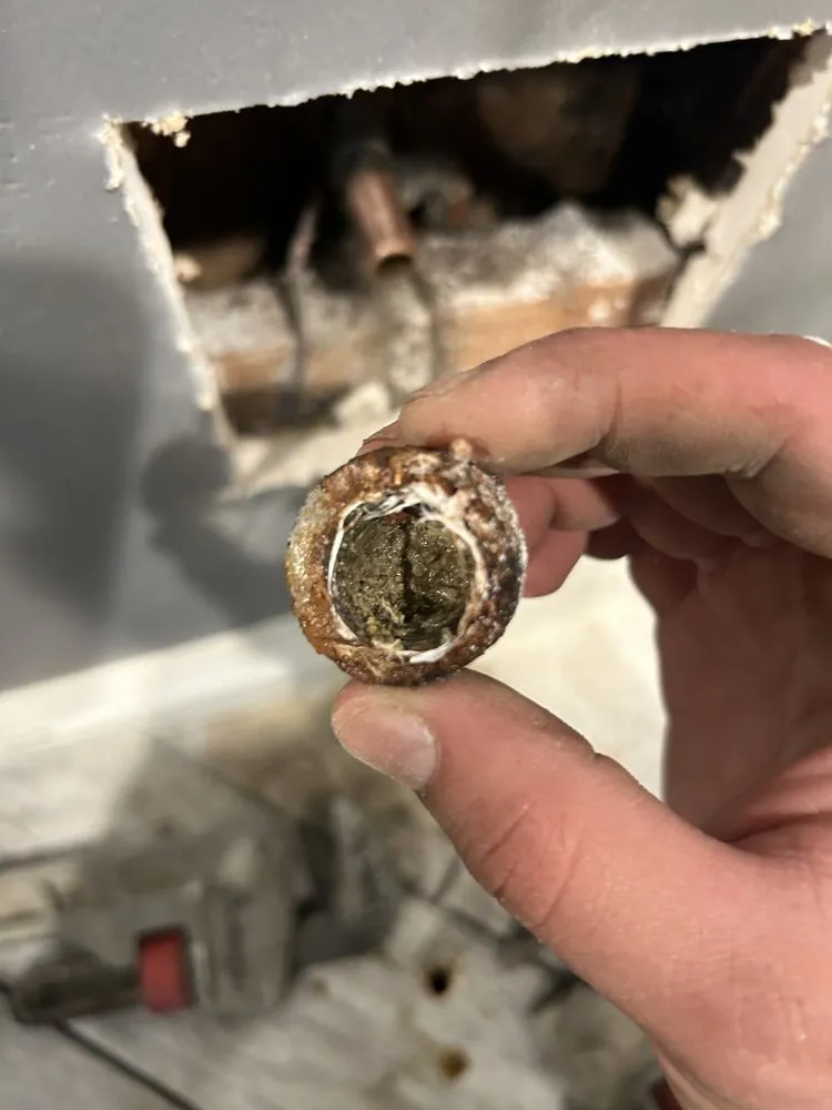 Slide of Elite Plumbing Pros