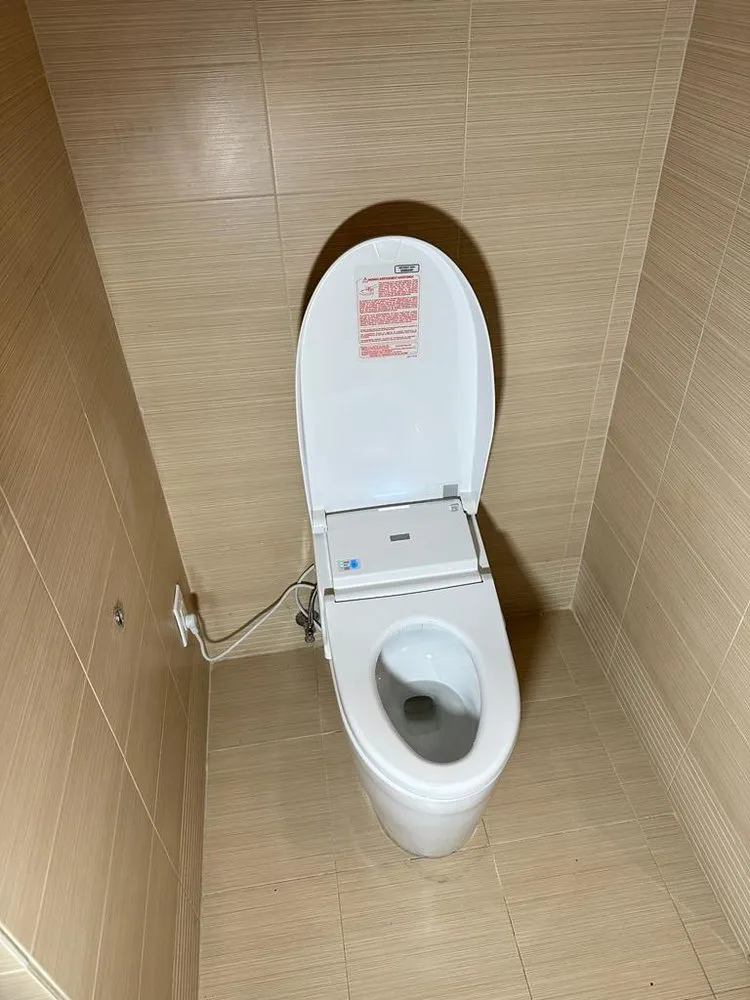 Slide of Elite Plumbing Team Plantation