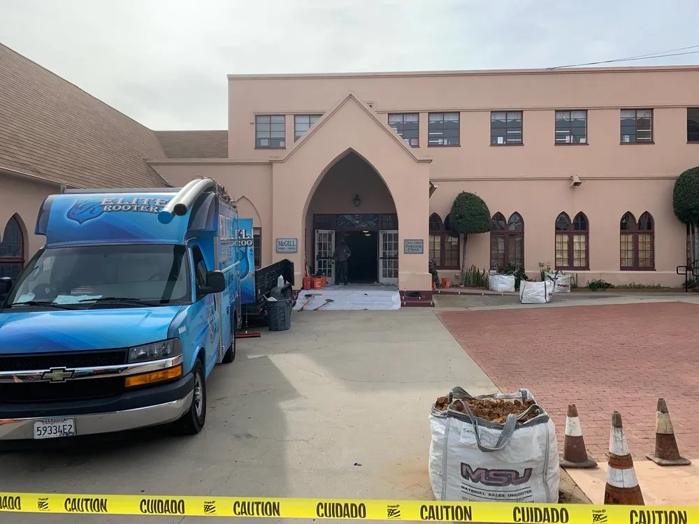 Slide of Elite Rooter - Orange