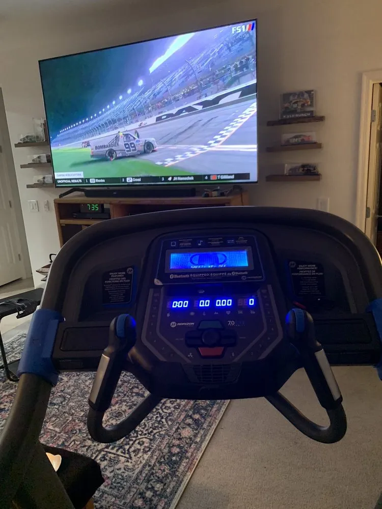 Slide of Ellie's Services