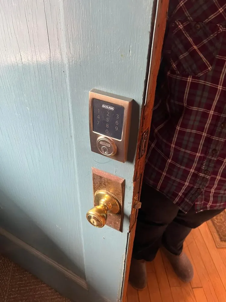 Slide of ElmBrook Handyman