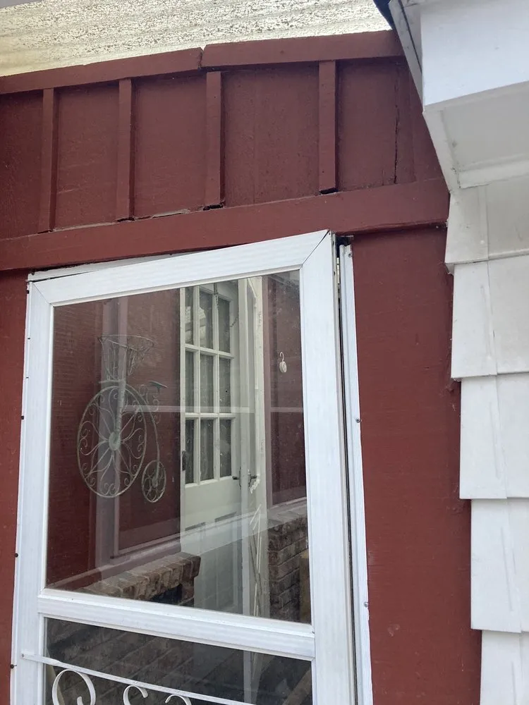 Slide of ElmBrook Handyman