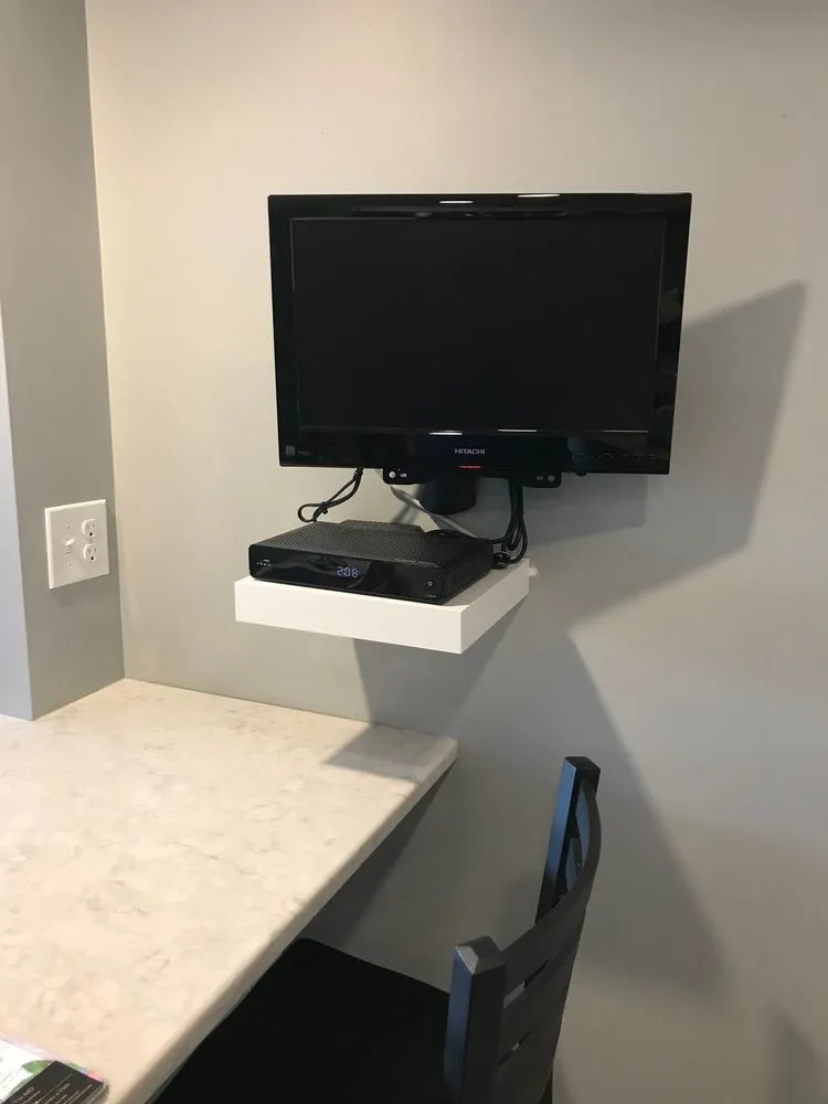 Slide of ElmBrook Handyman