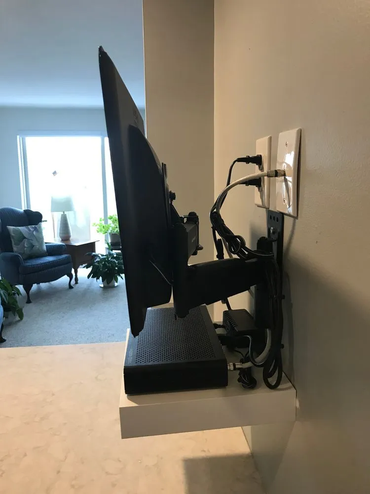 Slide of ElmBrook Handyman