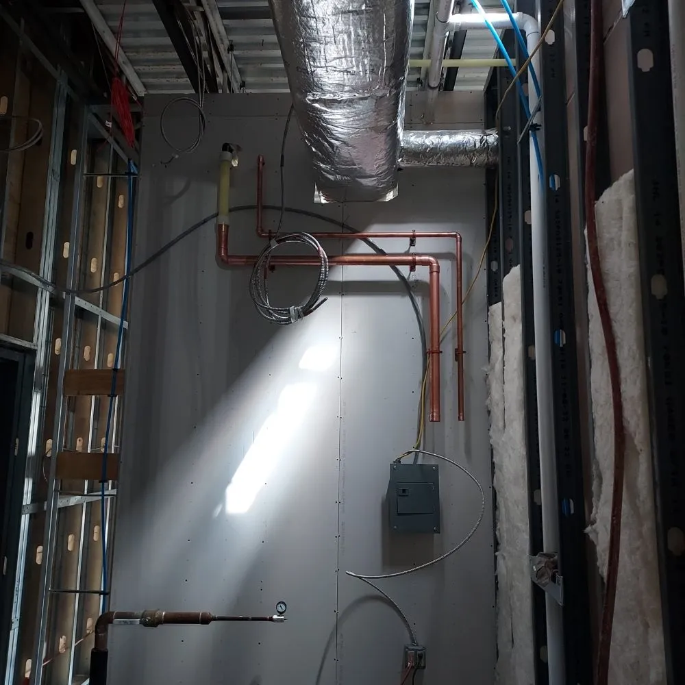 Slide of Elmer services costumer