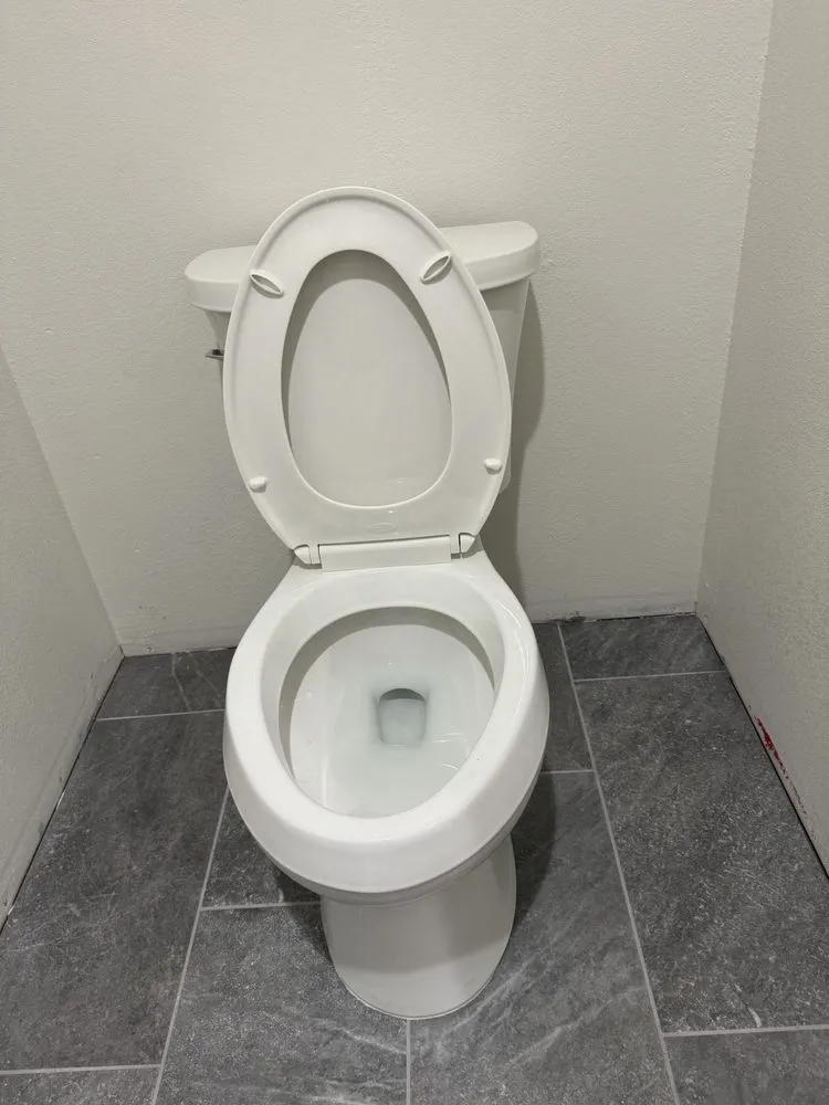 Slide of Elmore Quality Plumbing