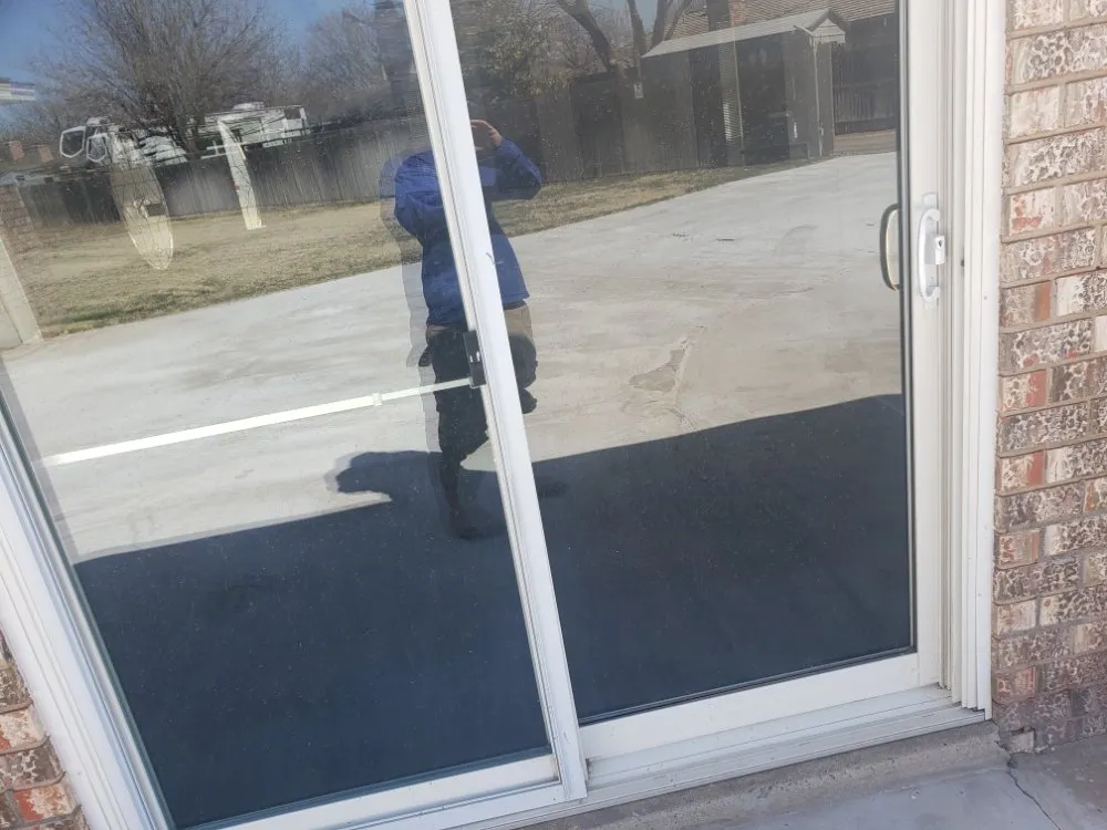 Slide of ELR Handyman Services