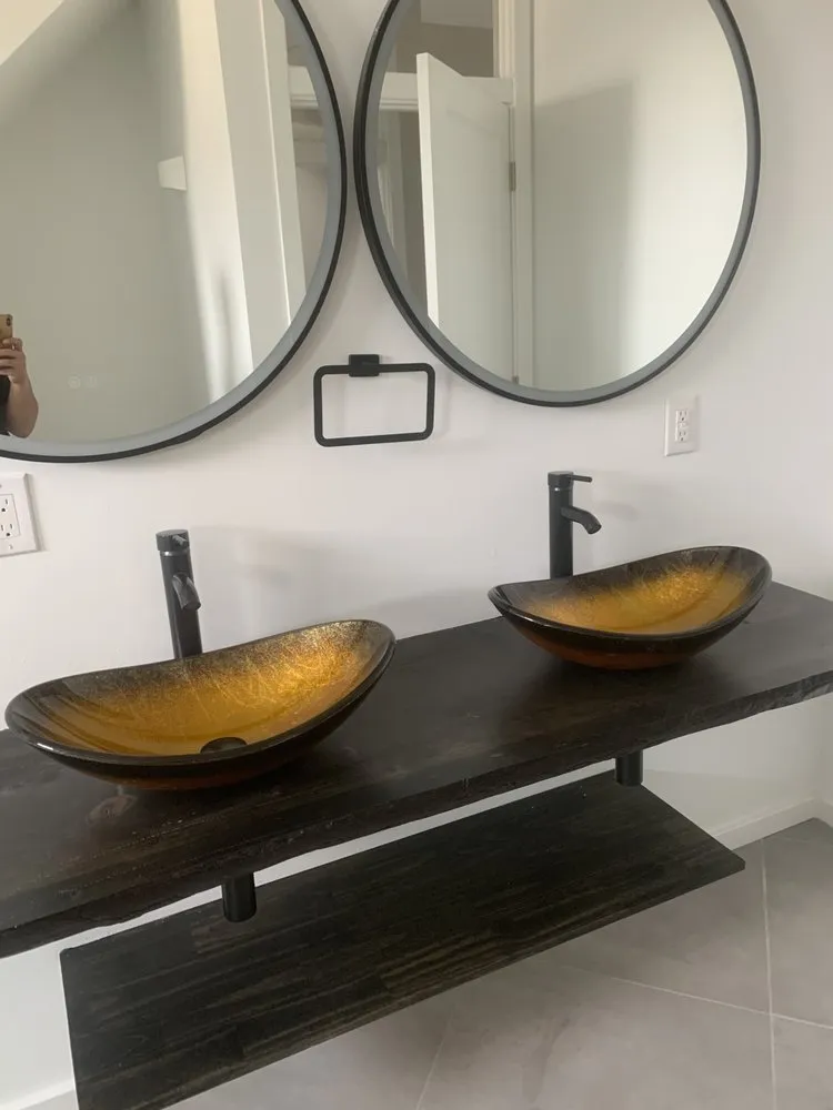 Slide of Elvi’s Plumbing & Drain Cleaning