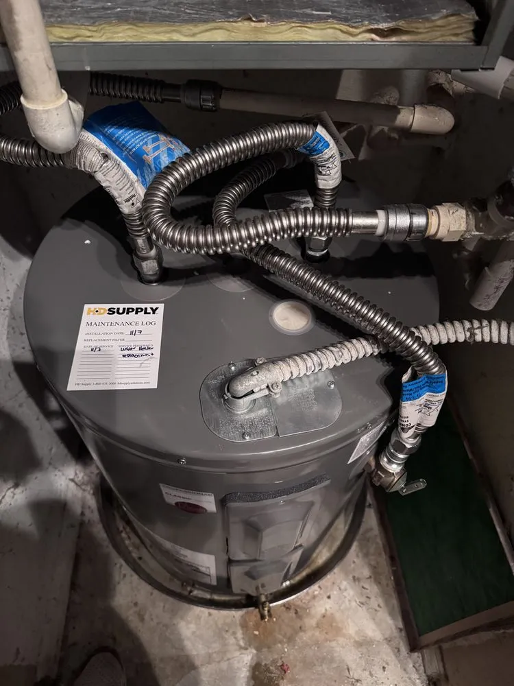 Slide of E&M Leon Construction