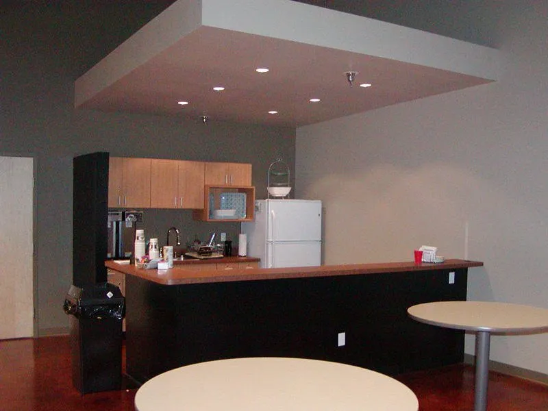 Slide of E&M Plumbing