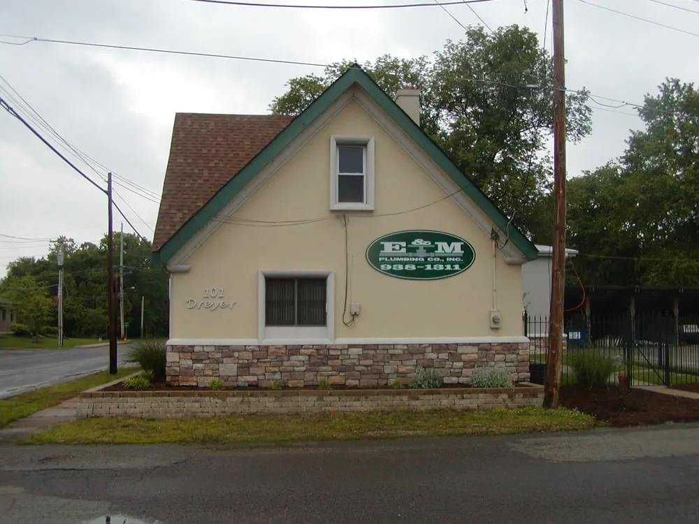 Slide of E&M Plumbing