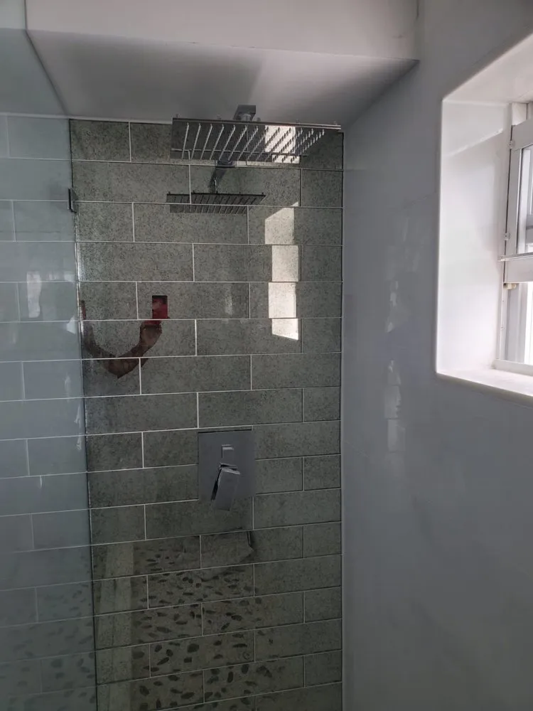 Slide of E&M Service And Repair