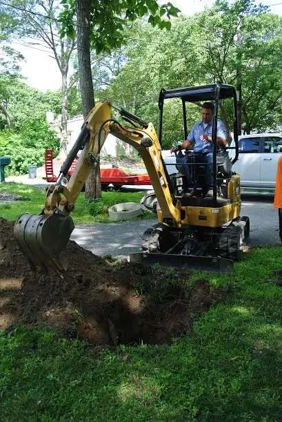 Slide of Emergency Cesspool & Sewer Cleaners