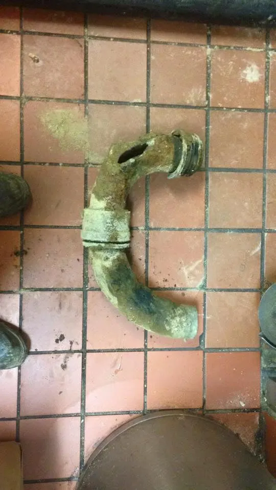 Slide of Emergency Cesspool & Sewer Cleaners