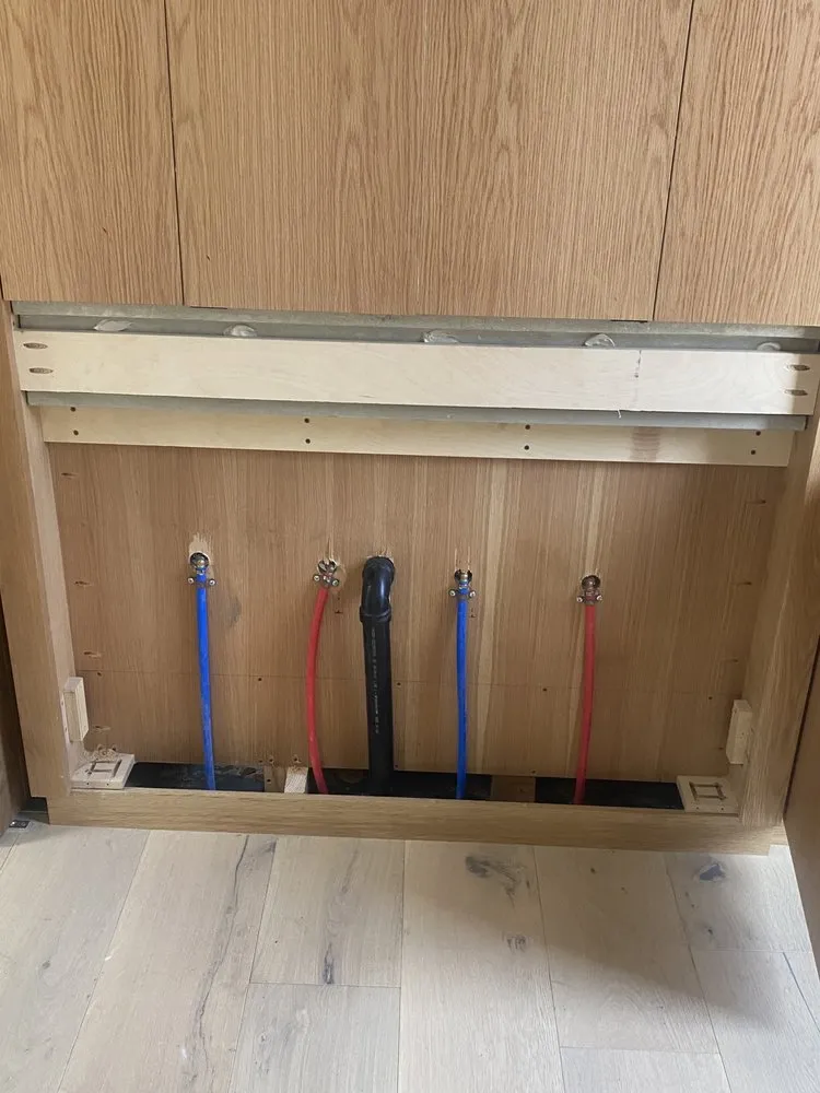 Slide of Emergency Drain Services