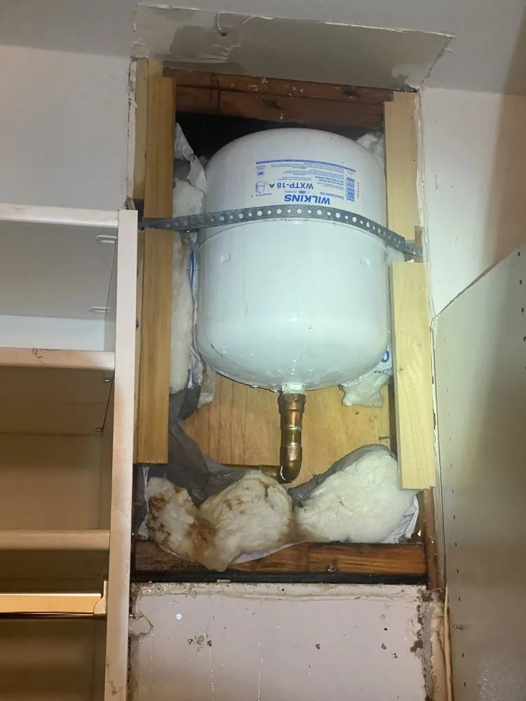 Slide of Emergency Drain Services