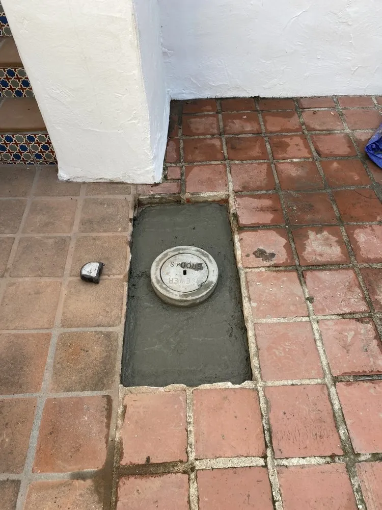 Slide of Emergency Drain Services