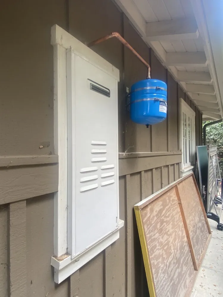 Slide of Emergency Drain Services