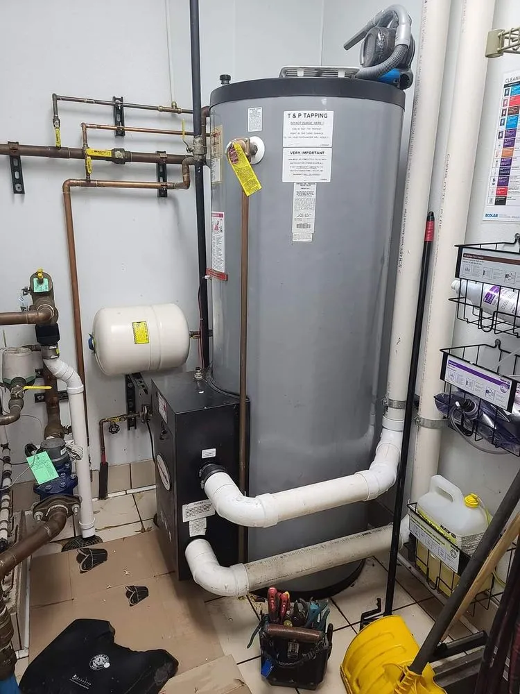 Slide of Emergency Plumber