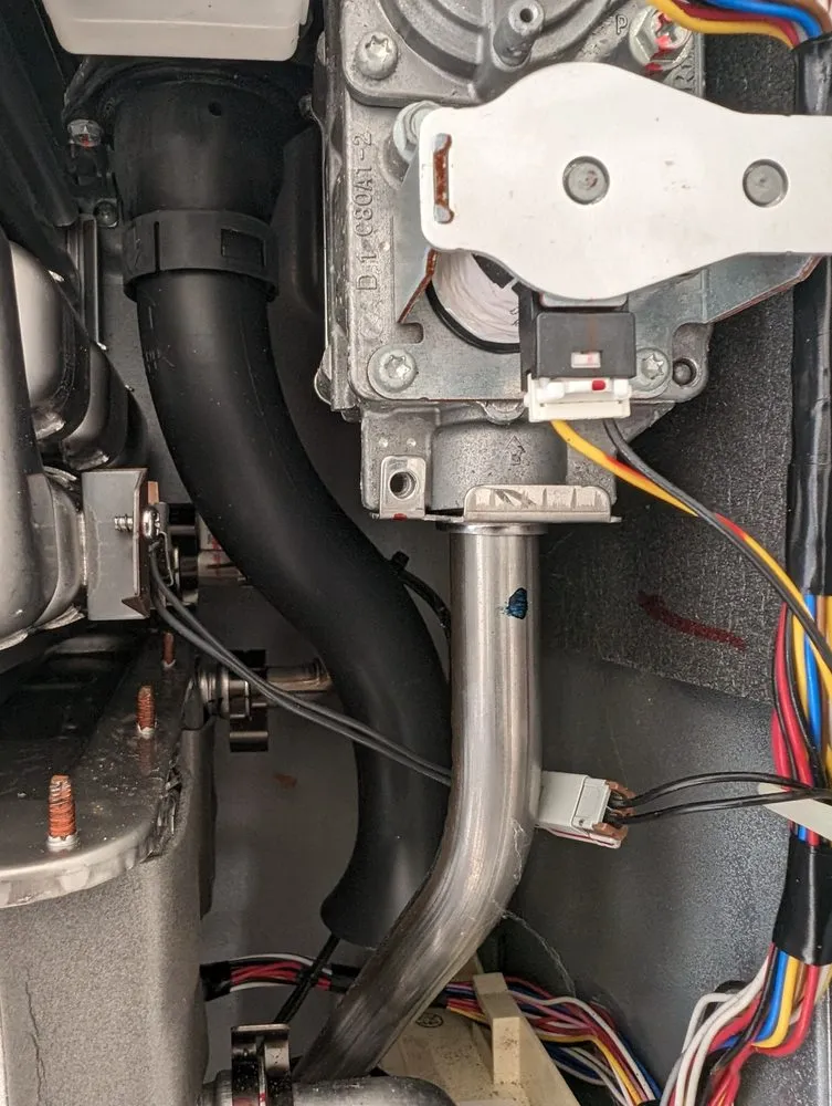 Slide of Emergency Plumber