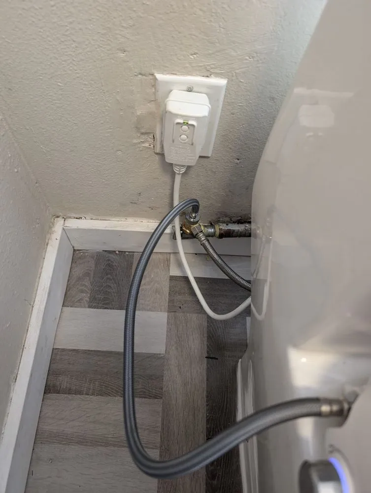 Slide of Emergency Plumber