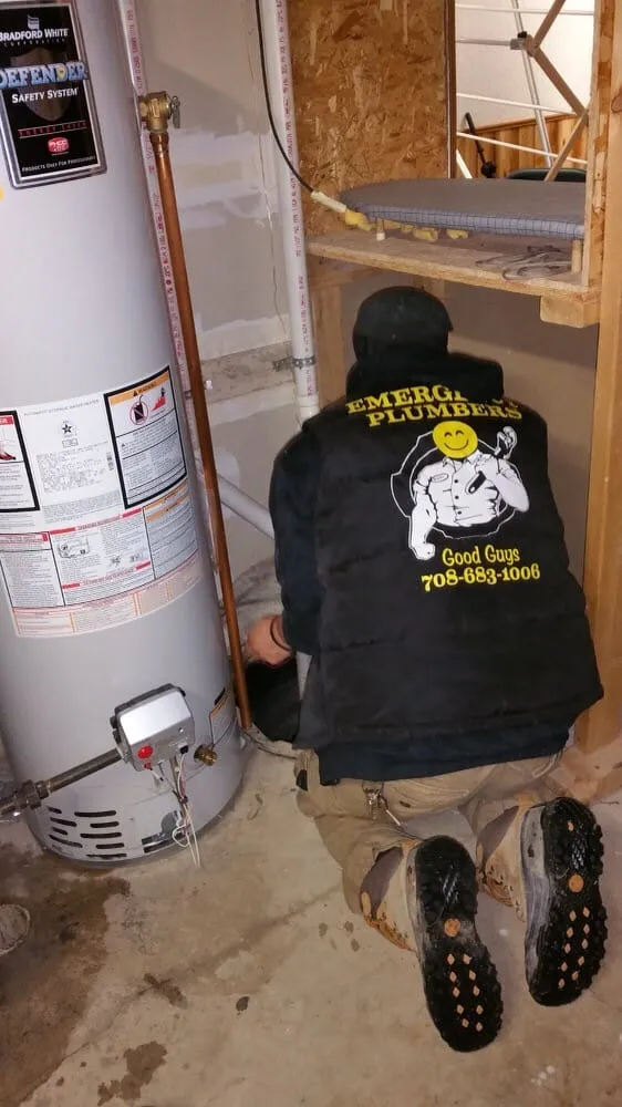 Expert emergency plumbing experts serving Oak Park, IL - Emergency Plumbers Good Guys