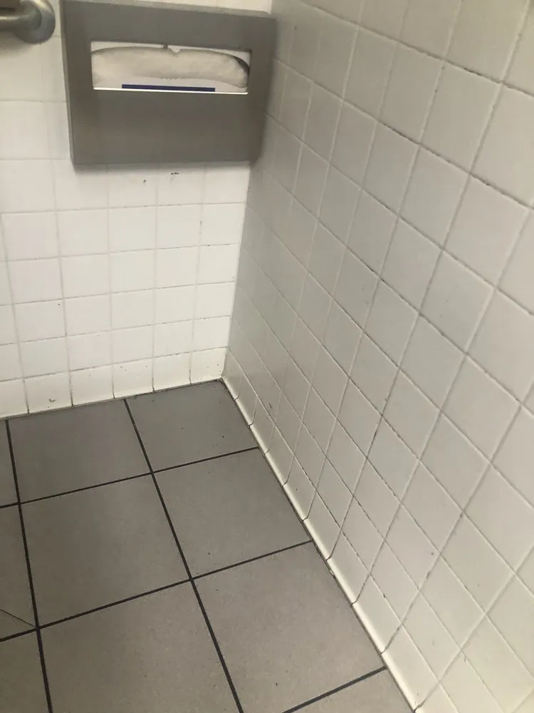 Slide of Emergency Plumbers Good Guys