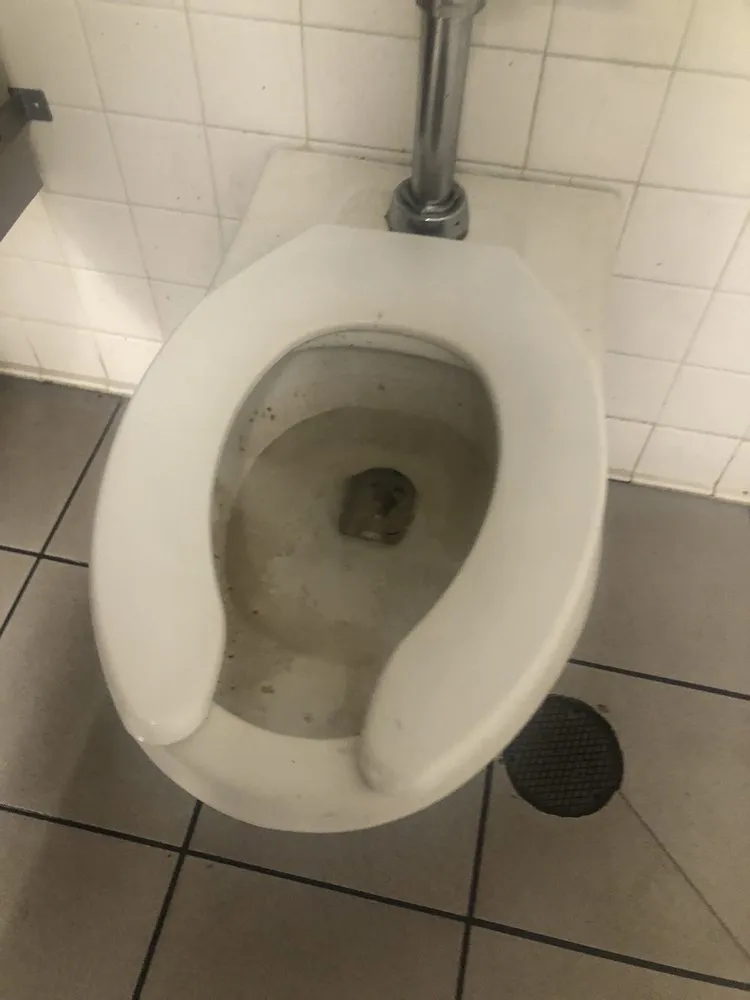 Slide of Emergency Plumbers Good Guys