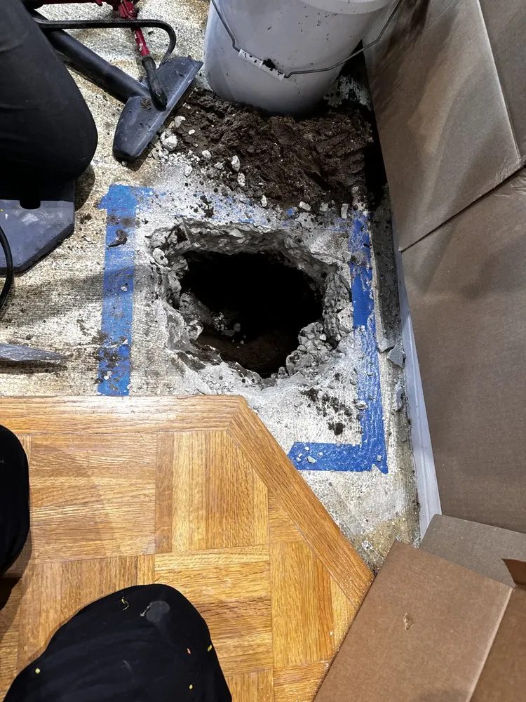 Slide of Emergency Plumbing & Drain Services