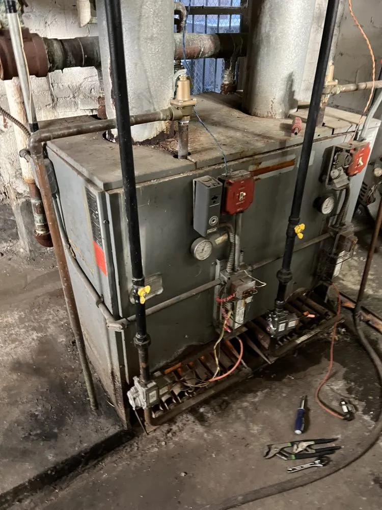 Slide of Emergency Plumbing & Heating