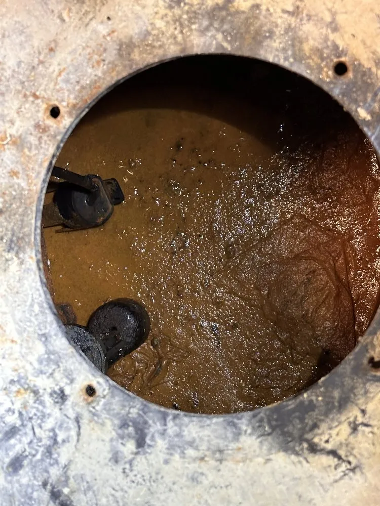 Slide of Emergency Plumbing