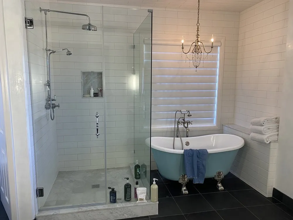 Slide of Emergency Plumbing Experts