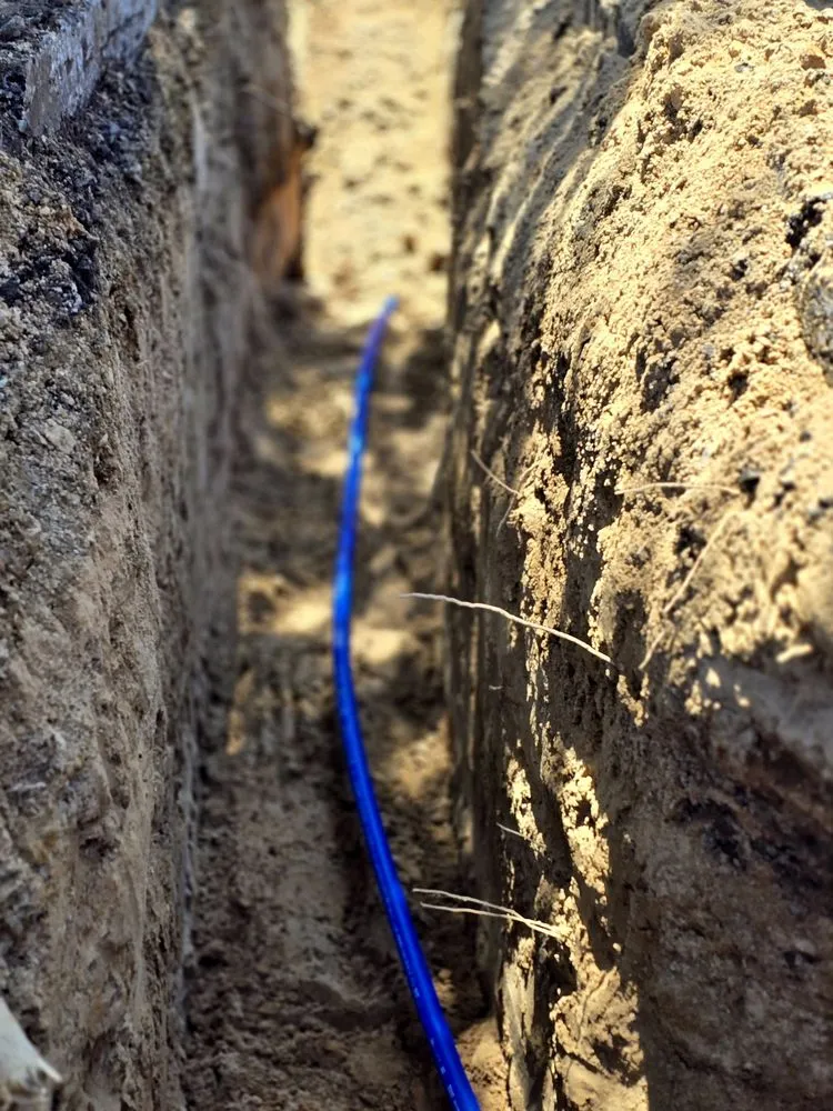 Slide of Emergency Rooter Plumbing & Repair Services