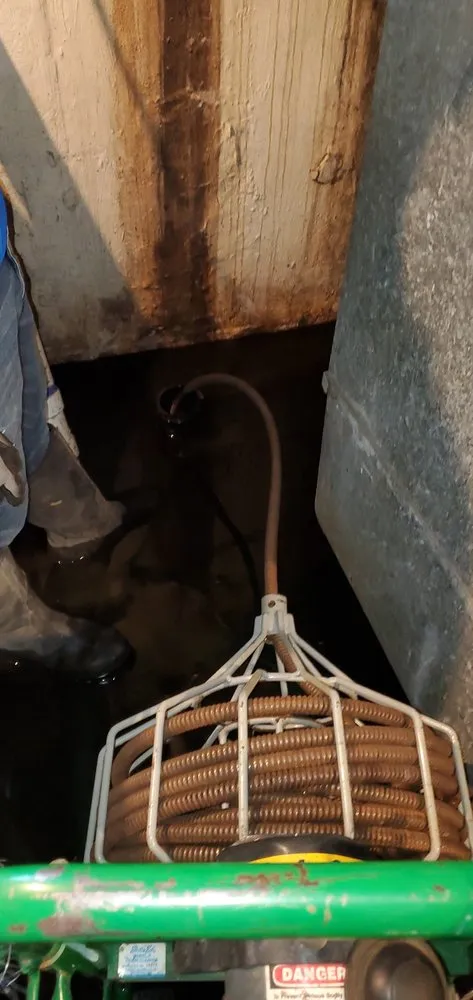 Slide of Ems General Contractors