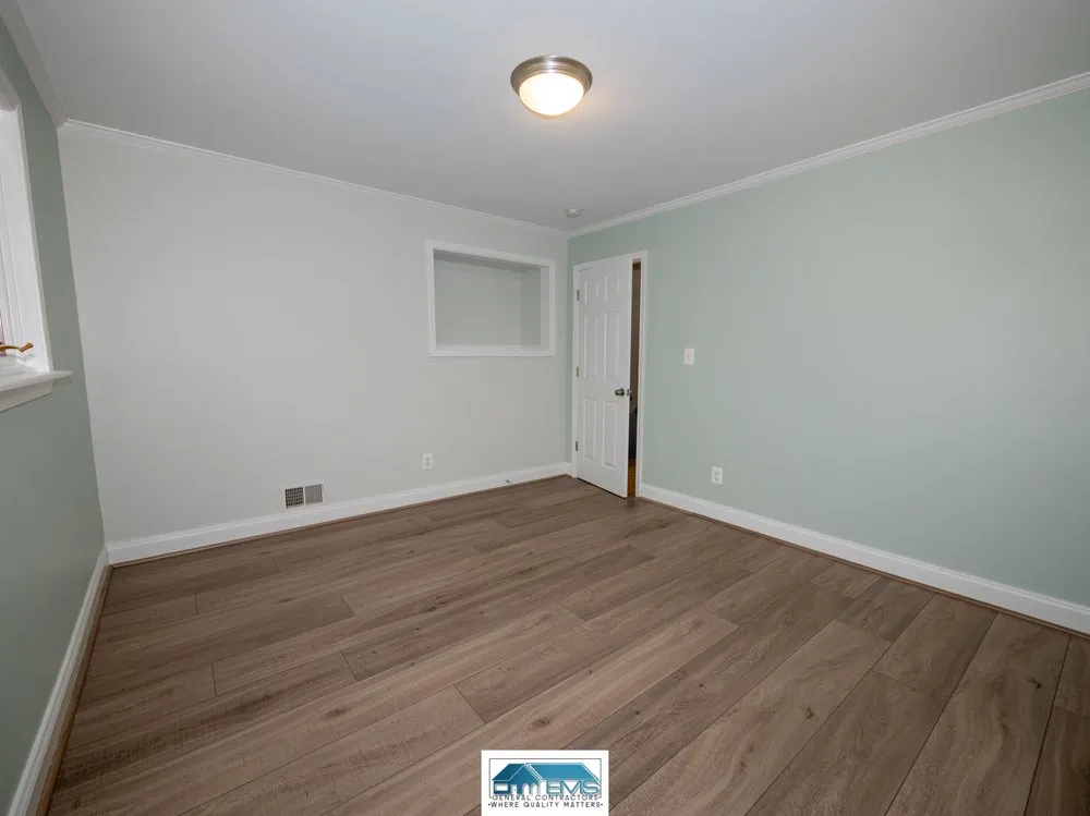 Slide of Ems General Contractors