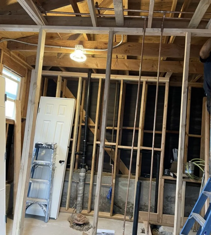 Professional emergency plumbing service in Whittier, CA - Enzo Auto Spa